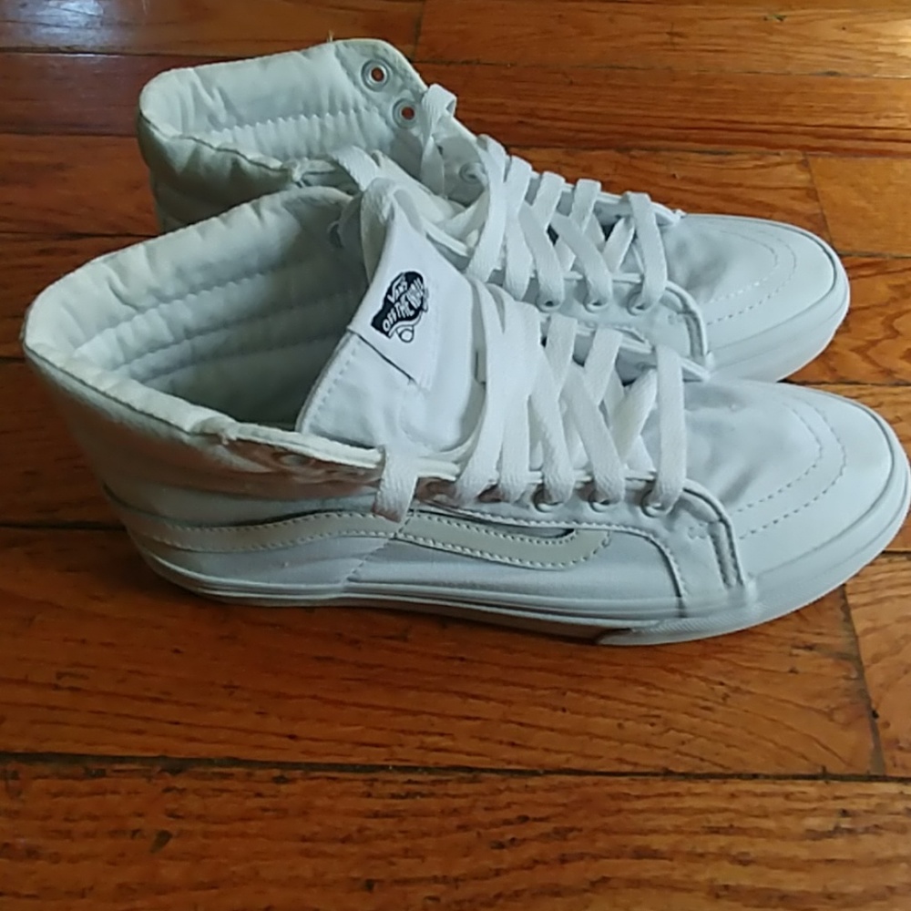 Vans - Picture 2 of 6